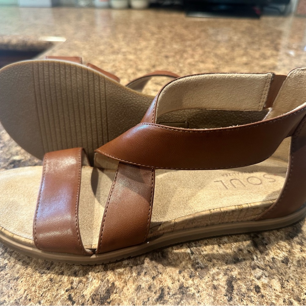 SOUL Naturalizer Tan Leather Sandals